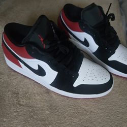 Jordan SHOES 1 WEAR  9 SIZE