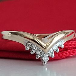 ❤️14k Size 6 Precious Solid Yellow Gold Genuine Diamond Tiara Design Ring!/ Anillo de Oro con Diamantes Genuinos!👌🎁Post Tags: Anillo de Oro