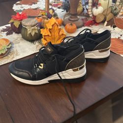 Michael Kors, tennis shoes, size 8