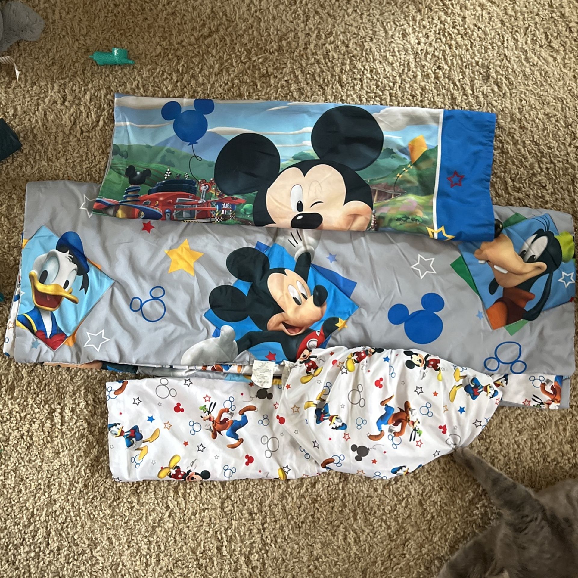 Mickey Mouse Toddler Bed Set