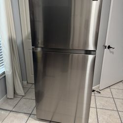 Samsung refrigerator 