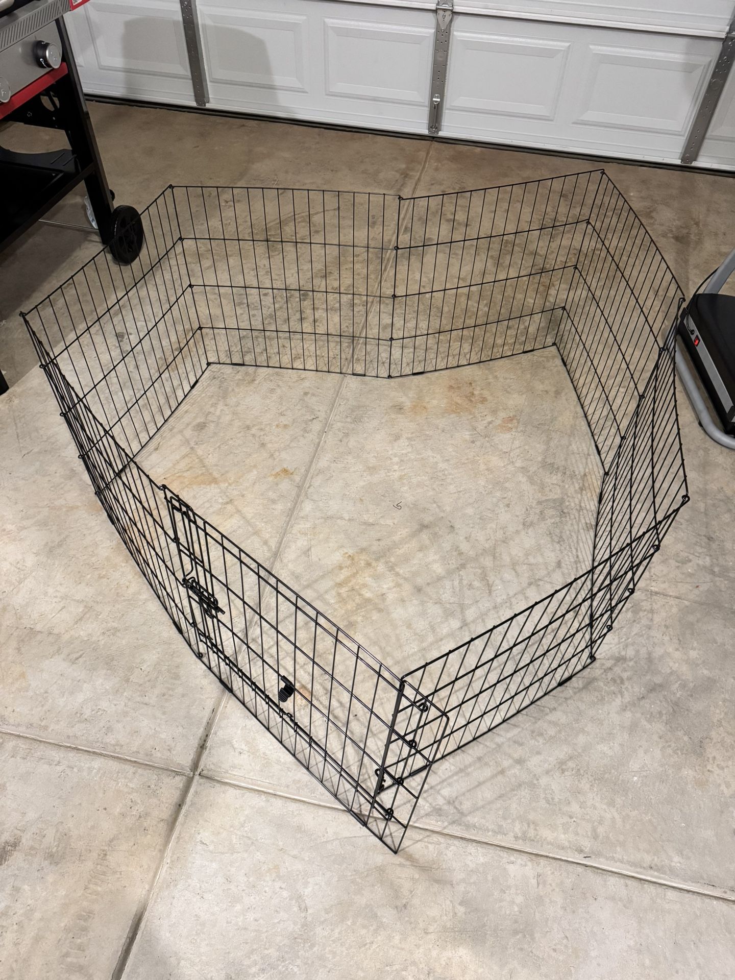 Puppy Play Pen $20