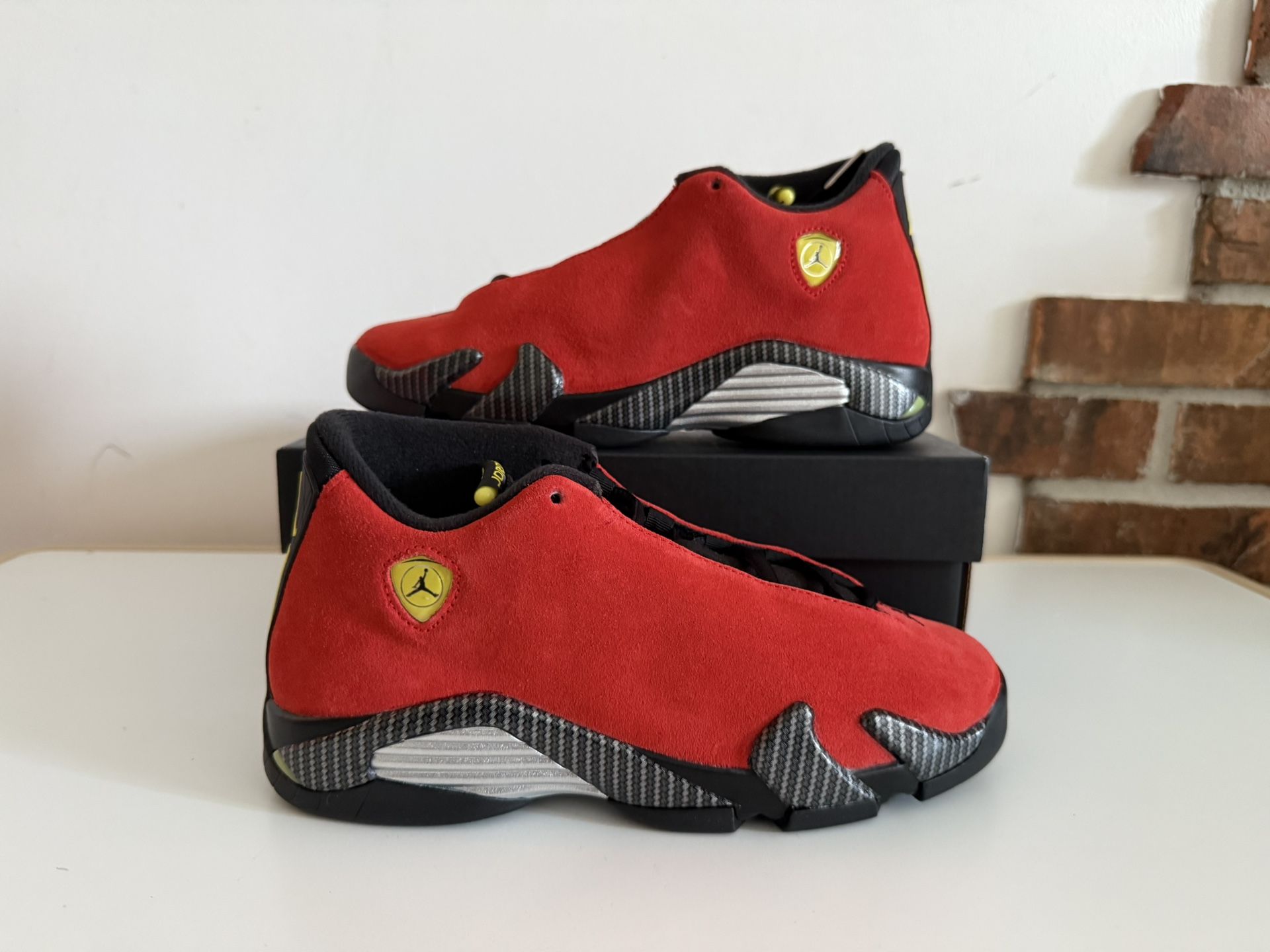Air Jordan 14 Ferrari Size 6Y, 7Y