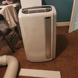 Portable Air Conditioner DeLonghi
