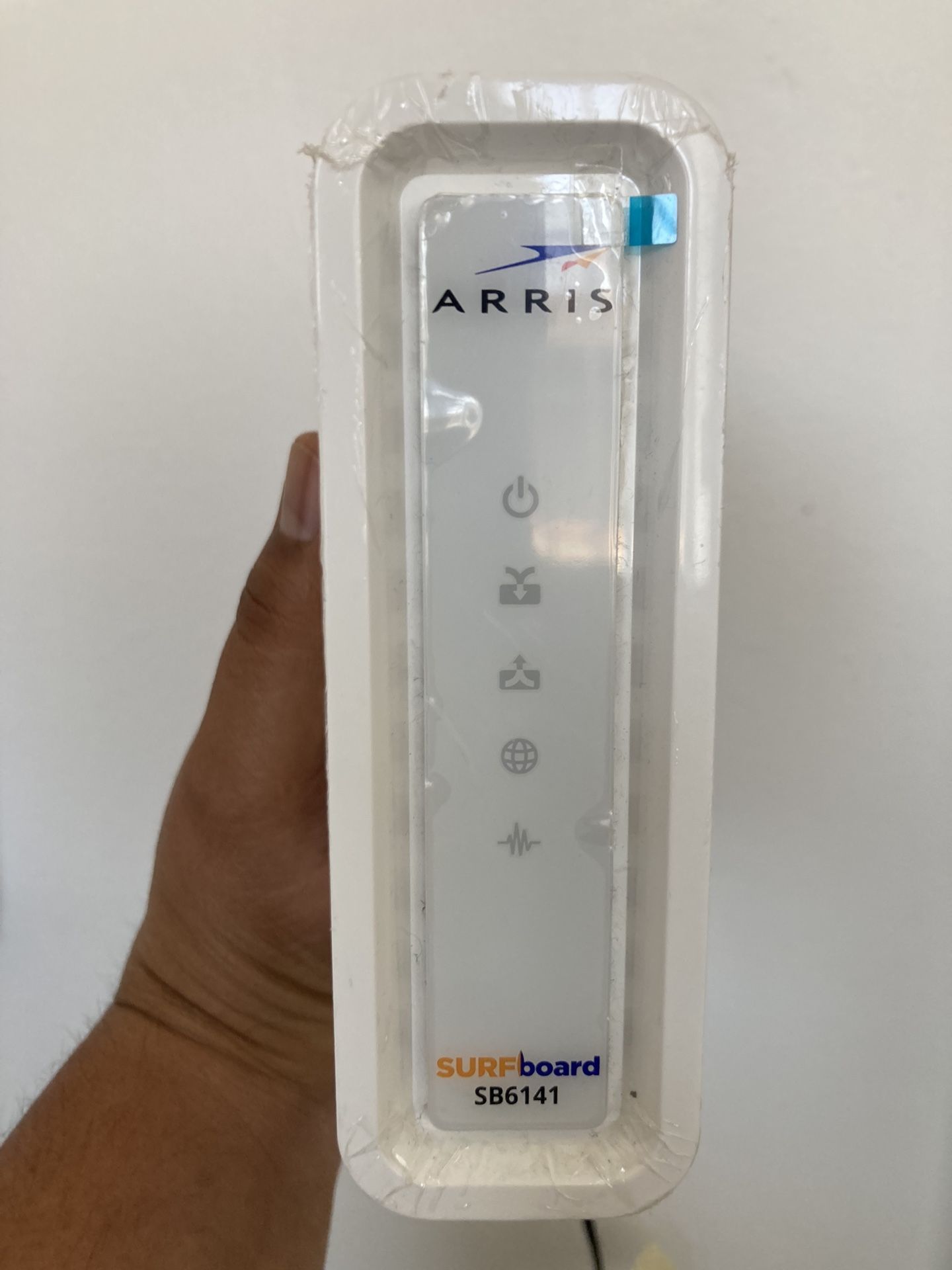 Arris Surfboard SB6141