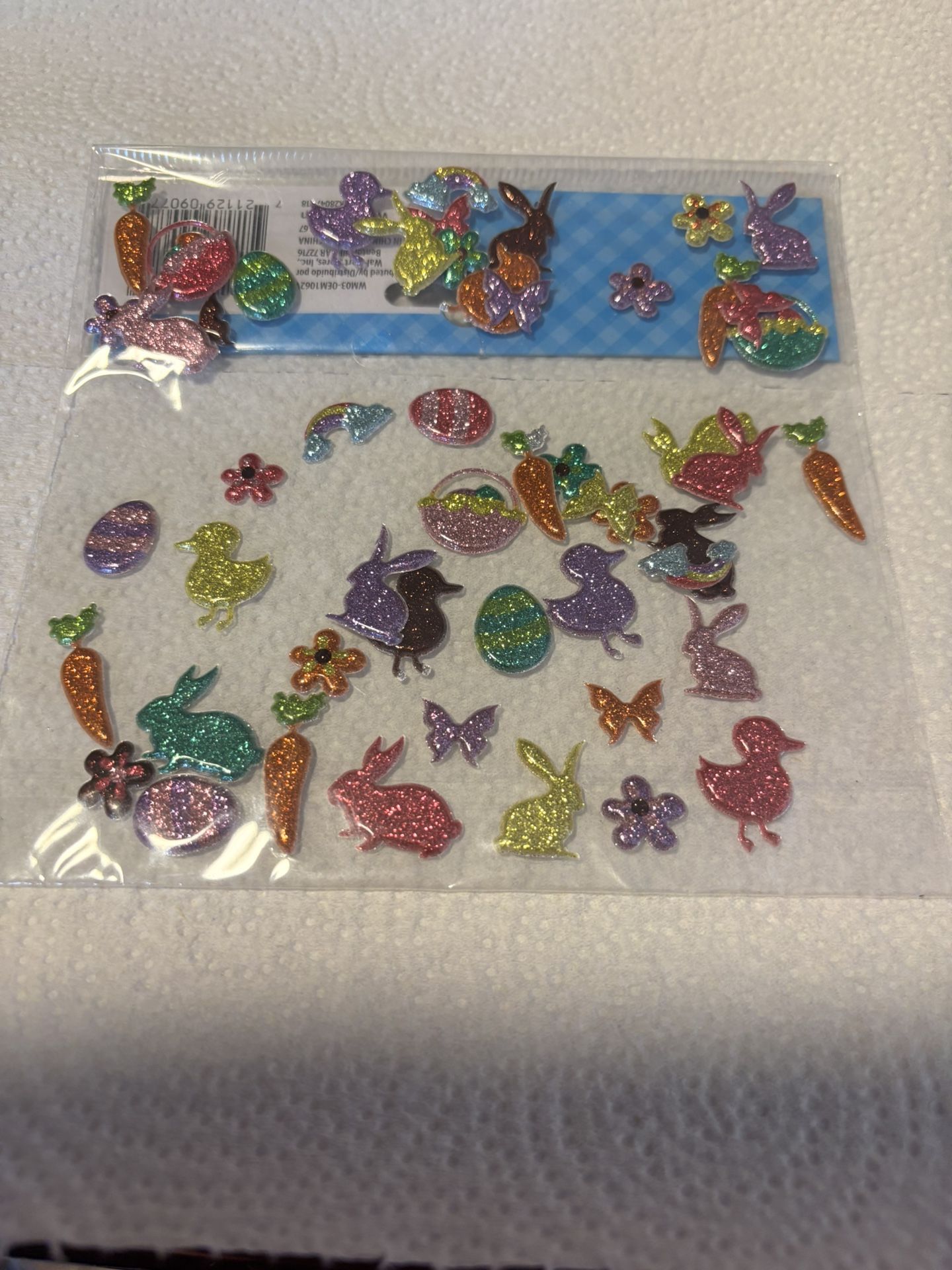 A Lat A Little anémos