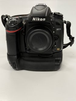 Nikon D600 24.3MP DSLR Camera