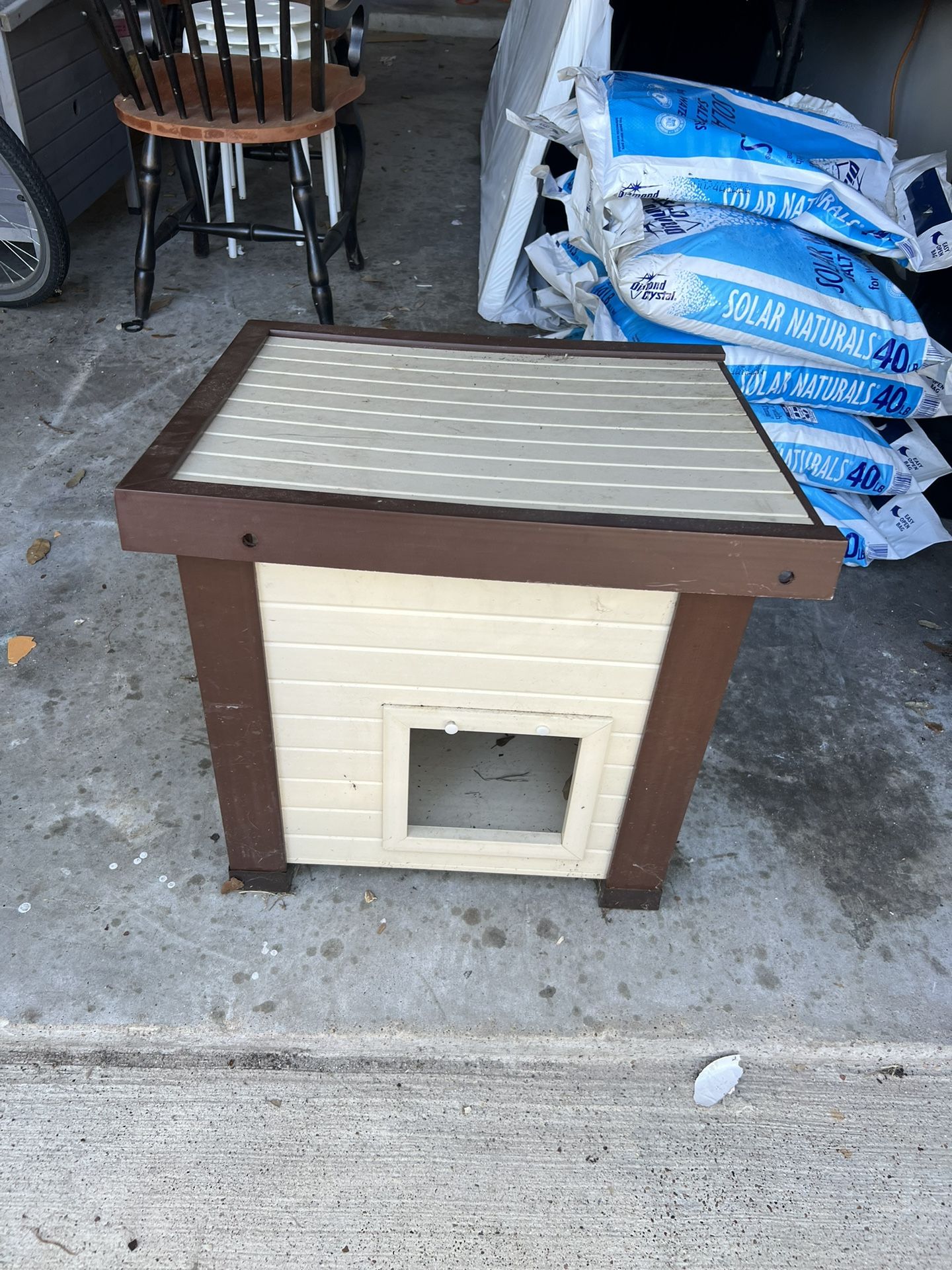 Cat House 
