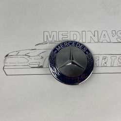 Mercedes Benz Front Hood Emblem / 129 888 01 16
