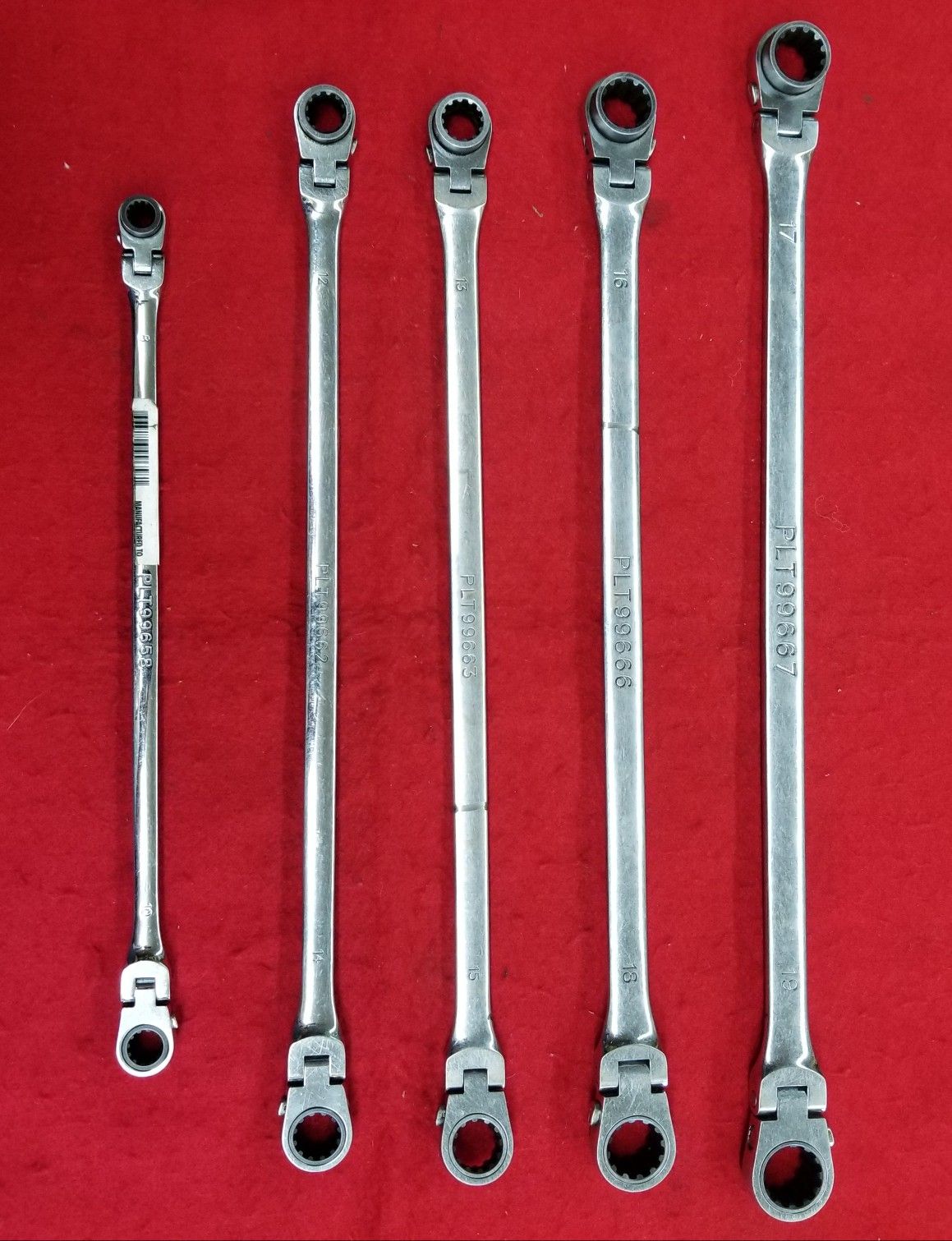 Pre Owned Platinum Tools 99650 5-Piece 10 Metric XL Ratcheting Wrench Set