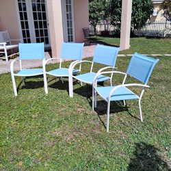 Indoor Outdoor Stackable Patio, Lawn, Pool or Dining Chairs. Strong Comfortable, Waterproof and Washable. Excellent Condition