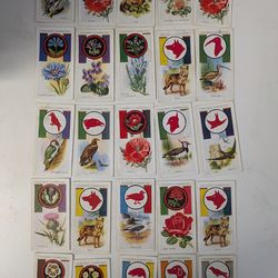 Boy scouts / girl scouts guide 25 cards from the year 1933. Patrol signs and emblems. Issued by John Player and Sons. Old antique interesting collecti