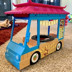 Like NEW Sushi Food Truck