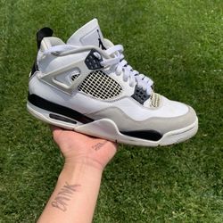 Jordan 4 Military Black 