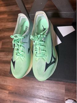 Mizuno wave rebellion pro 3
