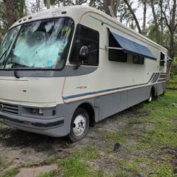 1994 Holiday Rambler Endeavor LE 36 ft (MUST SELL