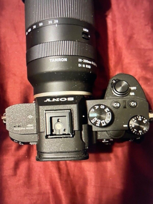 Sony A7-III (Alpha 7-III Complete Camera Set)