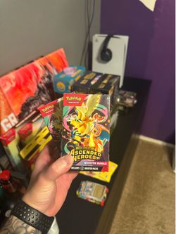 Pokémon Booster Bundles & Mini Tins