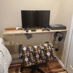 Wood shelfs 10 of them