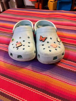 Crocs women’s size 10