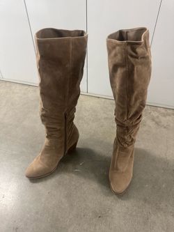 Knee high Boots