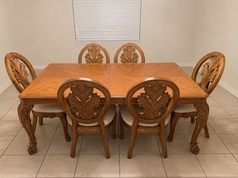 Dinning table