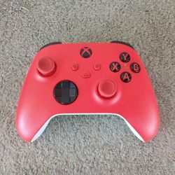 Microsoft Xbox One Wireless Controller - Red