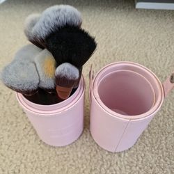 Luxie Makeup Brush Kit