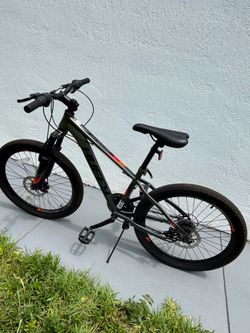 Huffy Mountain bike 24”