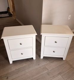 Drawer Nightstands Set of 2 White Color