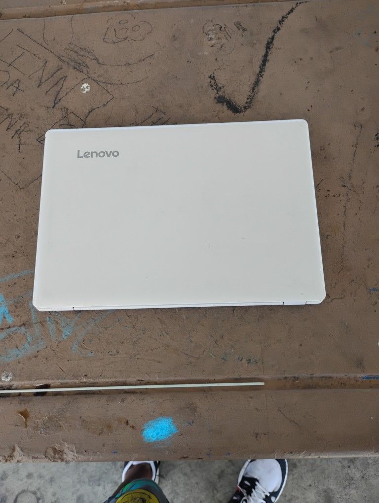 Lenovo Laptop