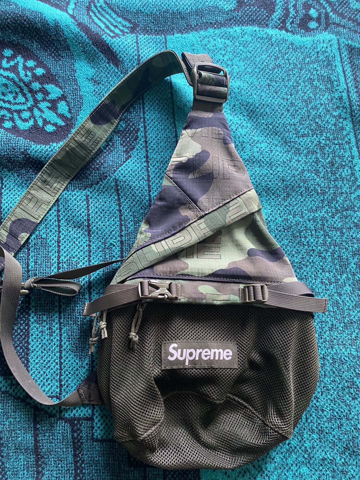Supreme Sling bag