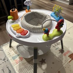 Skip Hop Explore & More 3-Stage Grow-with-me activity center