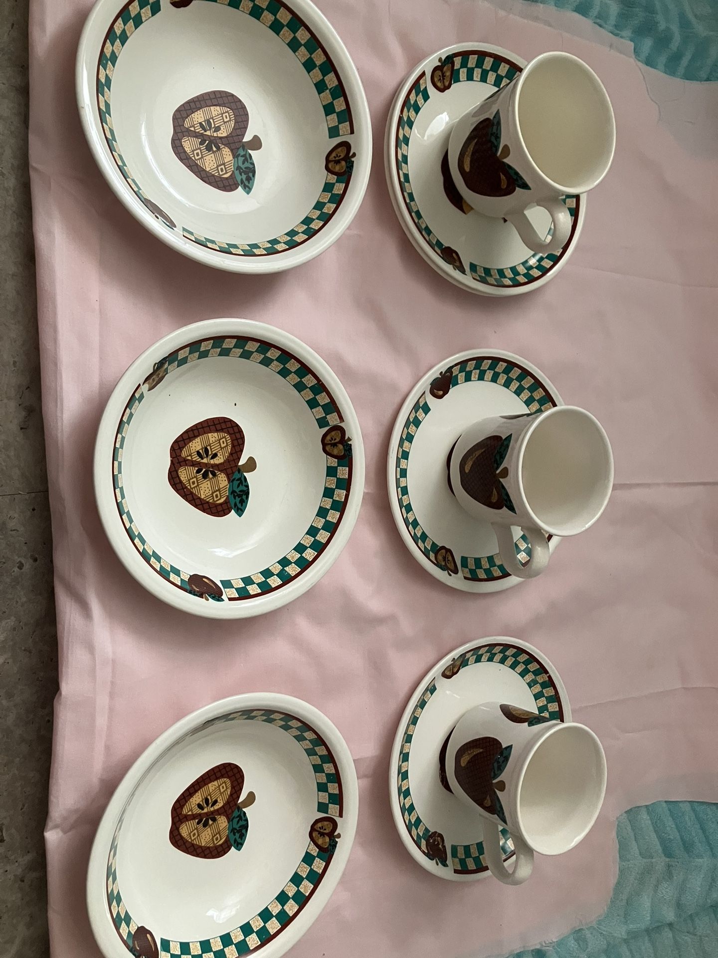 Téa Cups