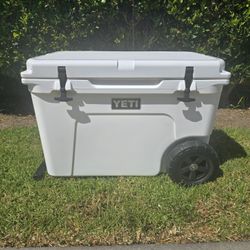 Yeti Tundra Haul Wheeled Cooler