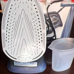 1500 W Steam Iron 