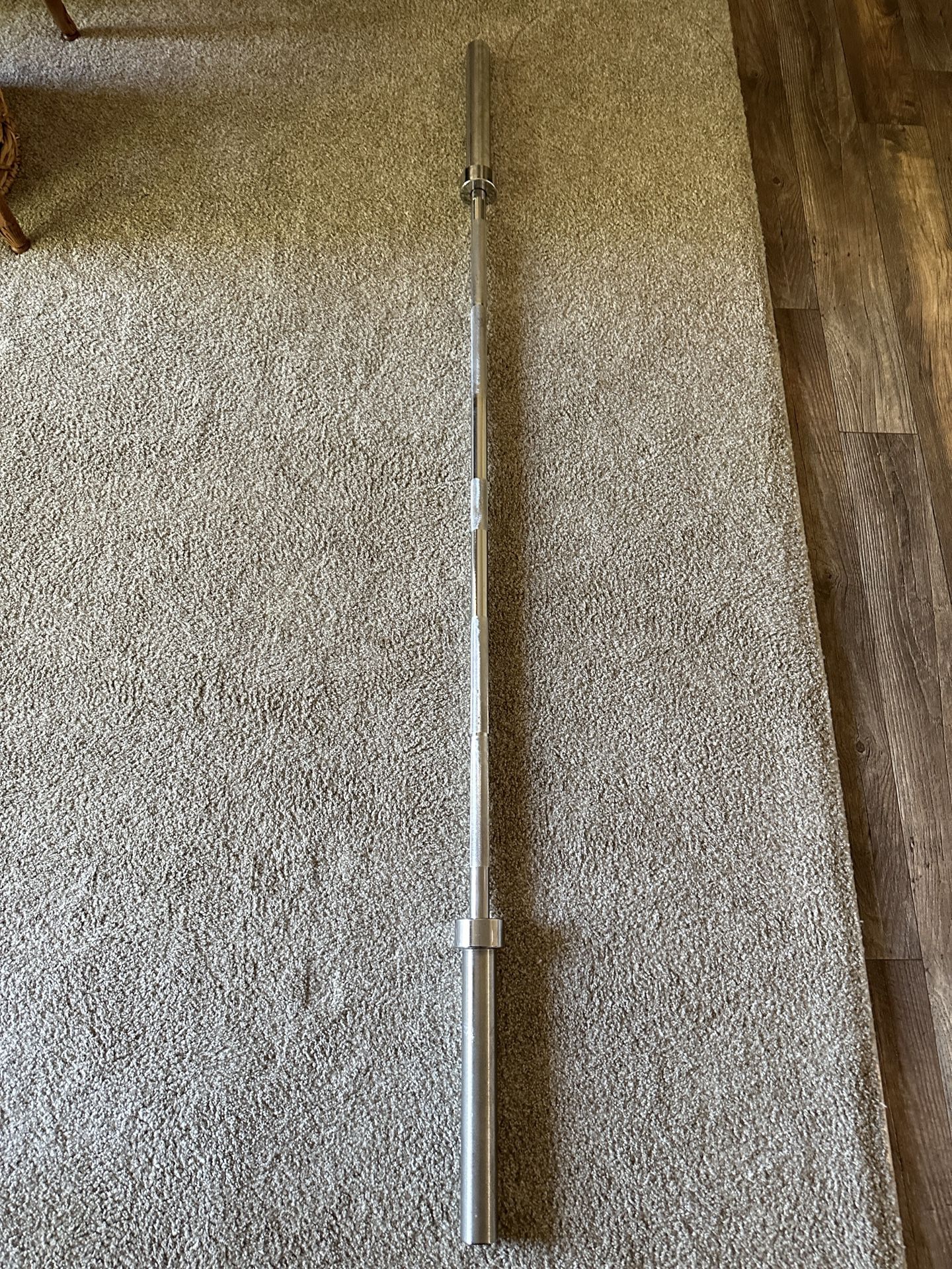7ft / 45lb Olympic Barbell