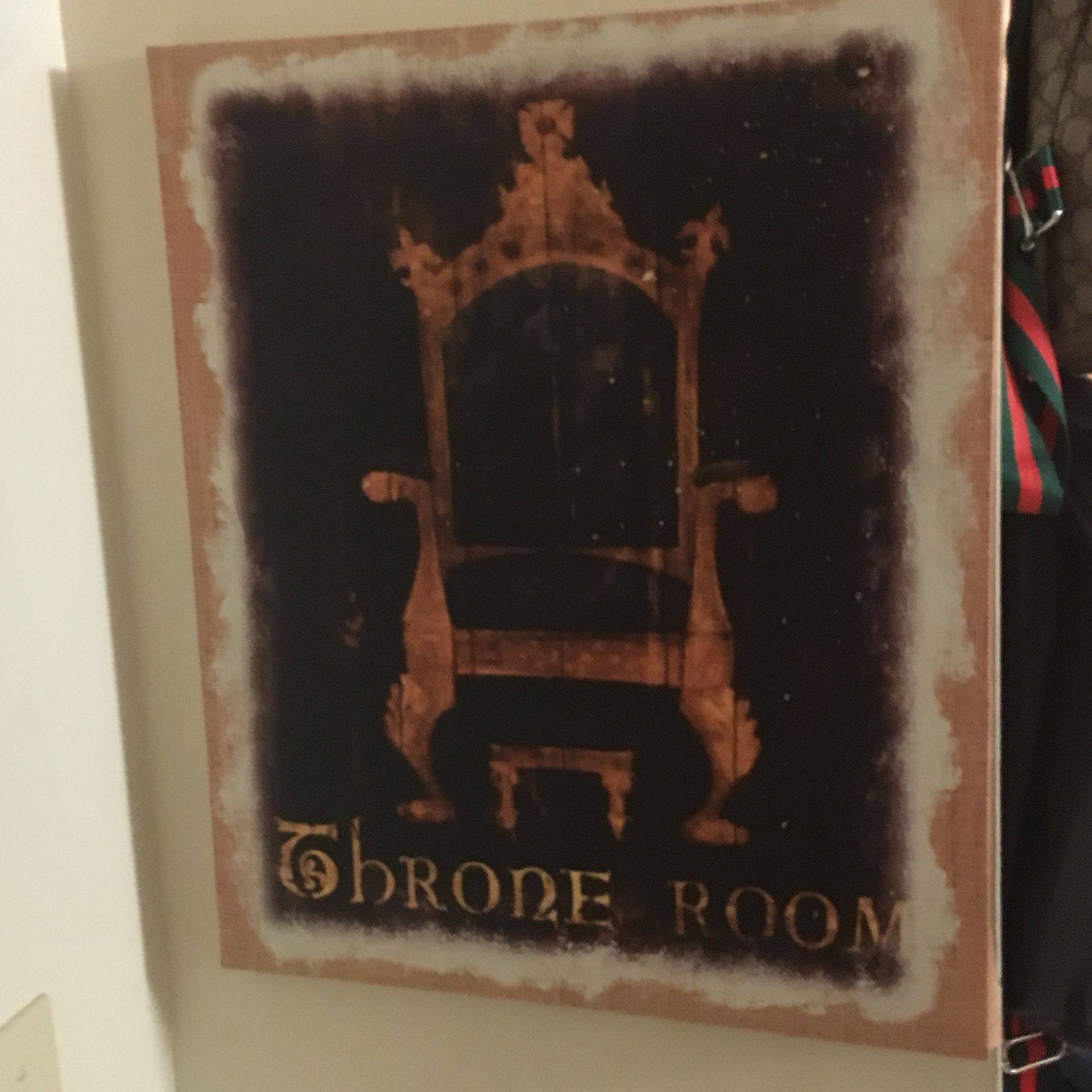 Throne Room Carvas Picture