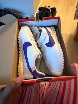 13c Laker Cortez