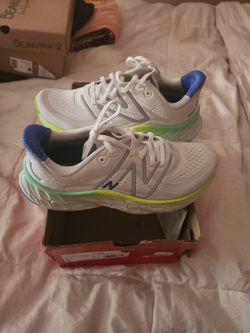 New Newlanace Tennis Shoes