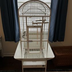 Lovely Sturdy Bird Cage Like New