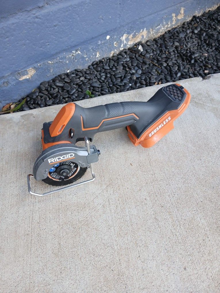 CUT OFF SAW RIDGID 18V TOOL ONLY 