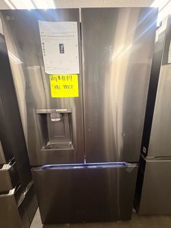LG black stainless steel refrigerator