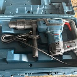 Bosch 12 Amp 1-9/16 in. Corded Variable Speed SDS-Max Combination Concrete/Masonry Rotary Hammer Drill with Carrying Case