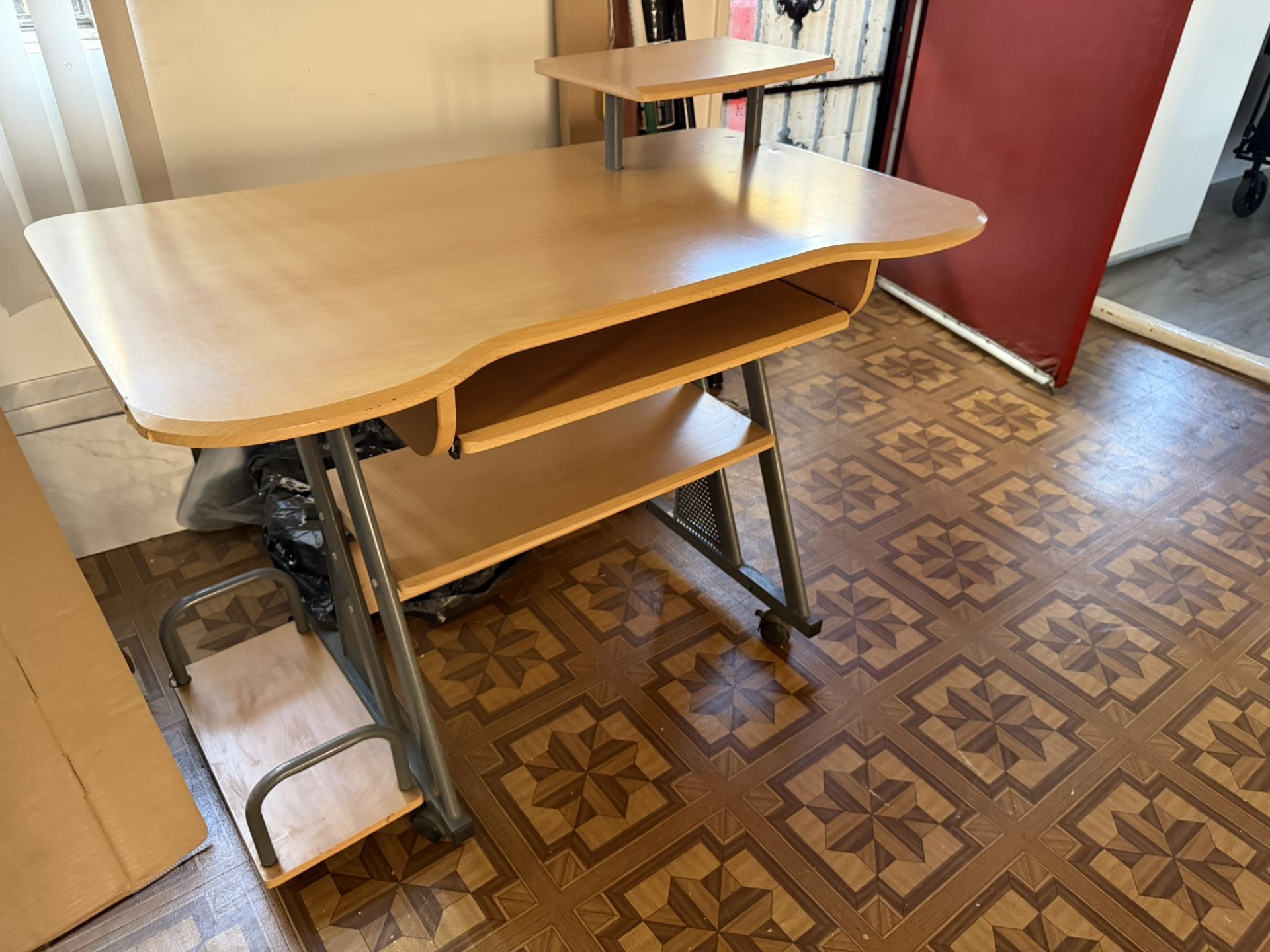 Computer/ Office Desk