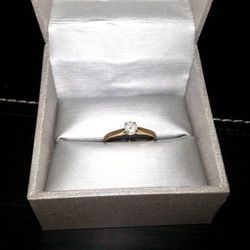 1/3 ct solitaire diamond ring yellow gold