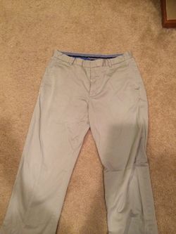 Men's Gap khakis (straight fit) 35x32