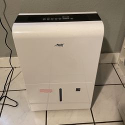 Dehumidifier
