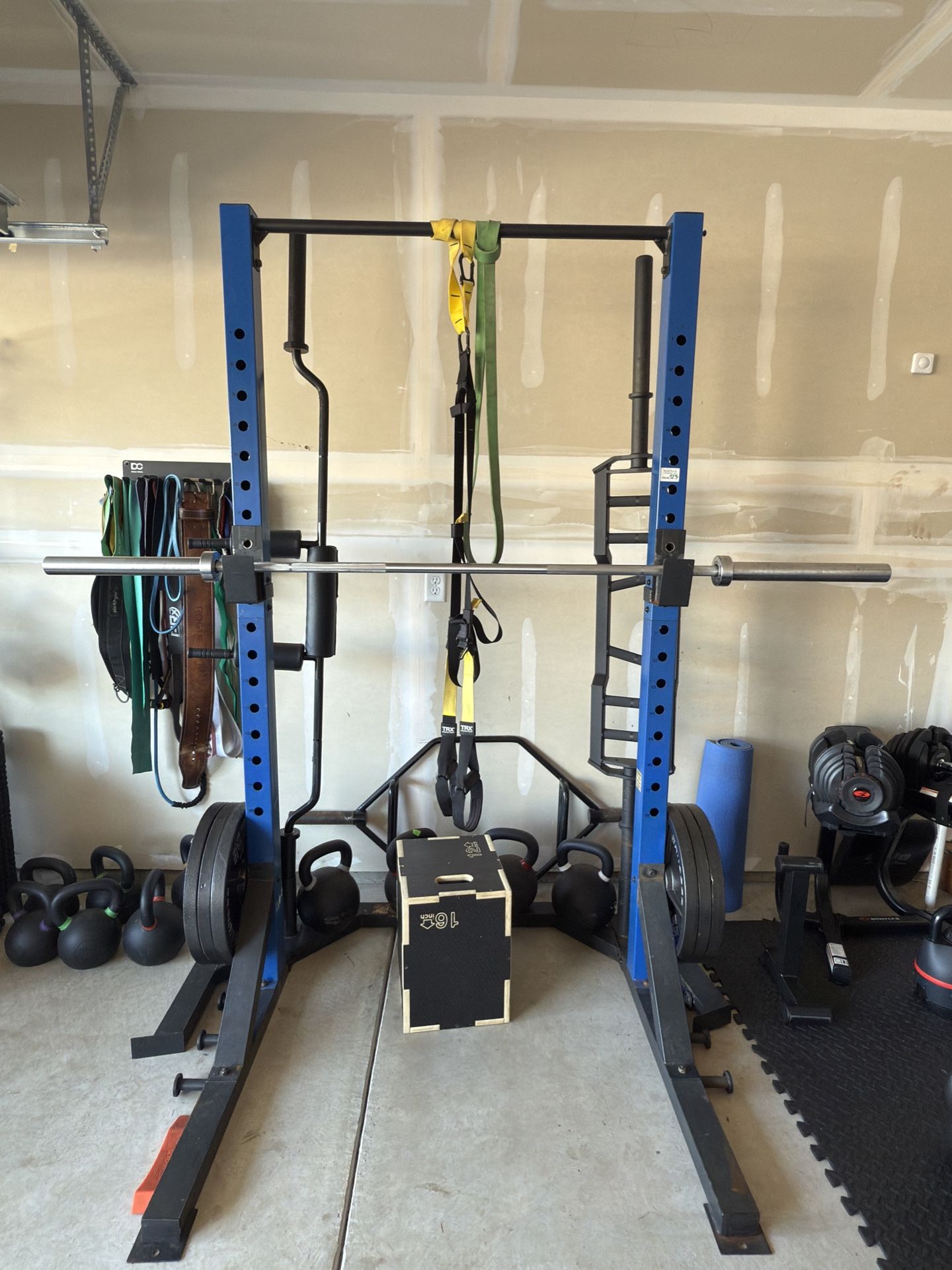 CAP Barbell FM-8000F
