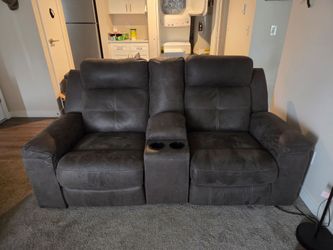 Reclining couch